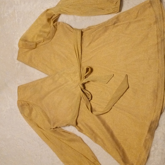 Torrid Gold Glitter Surplice Top 3X - Picture 6 of 10